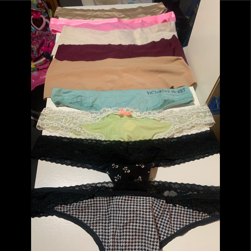 Victoria’s Secret Thongs XL